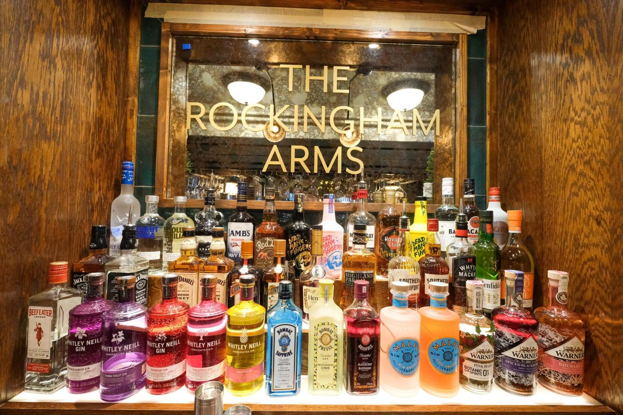 Rockingham Arms By Greene King Inns Wentworth  Exteriör bild
